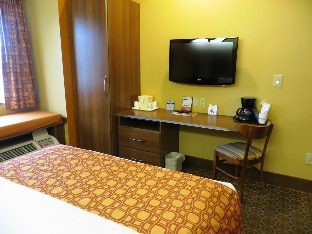 Microtel By Wyndham South Bend Notre Dame University Kamer foto