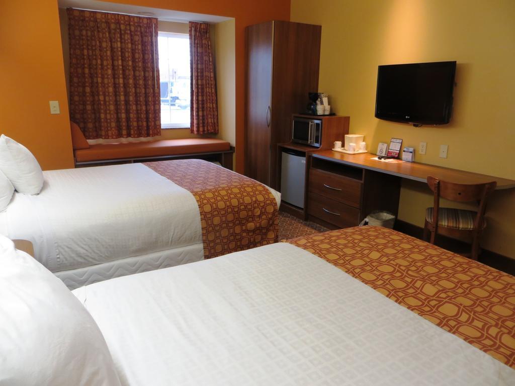 Microtel By Wyndham South Bend Notre Dame University Kamer foto