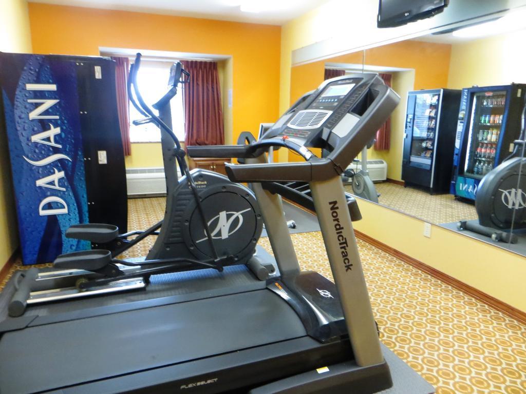 Microtel By Wyndham South Bend Notre Dame University Buitenkant foto